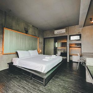 Deluxe Zimmer mit Kingsize-Bett